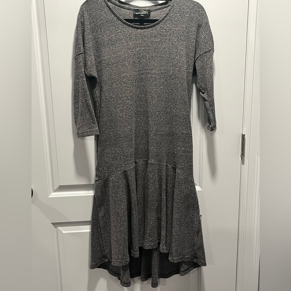 Suzanne Betro Women’s Lightweight Sweater Dress – Size L